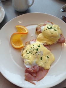 yummy Eggs Benedict at The Park Cafe...