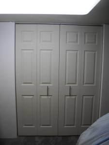 doors on the basement closet look wonderful...